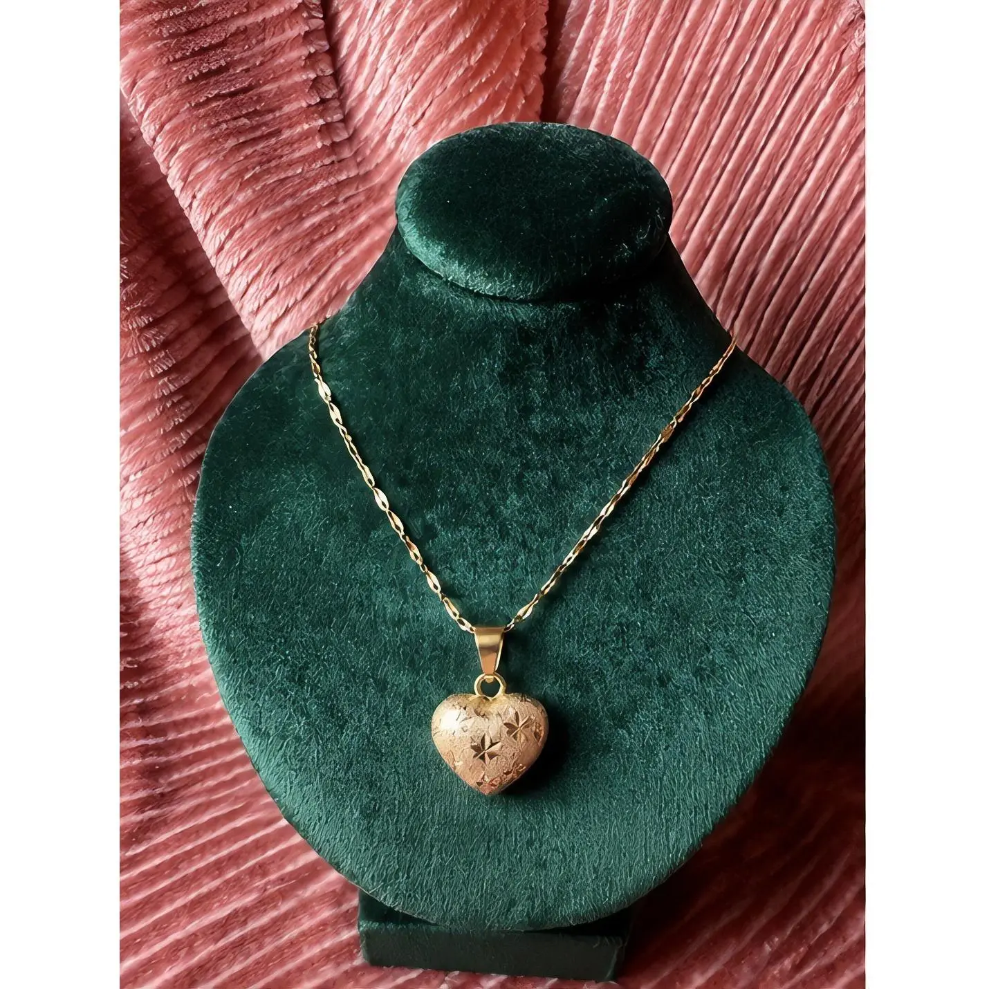 Wish Upon a Heart Necklace Gold Filled 18-inch Diamond Cut Lobster Chain Tarnish Water & Sweatproof Pendant