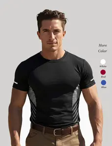 Men’s breathable mesh short-sleeve sports T-shirt with cool-touch and Quick Drying performance, reflective stripes for fitness and running, Polyester Fabric, Crew Neck, Fitted