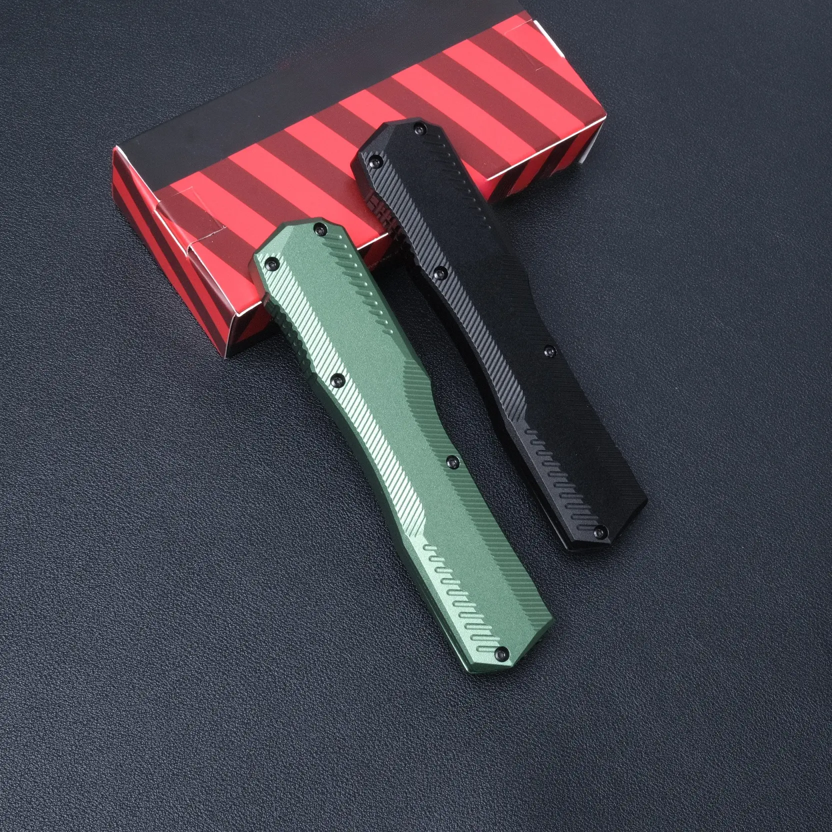 Outdoor portable folding knife, pure aluminum handle, D2 high hardness corrosion-resistant steel, outdoor camping, fishing, driving EDC tool, portable tool, best gift.
