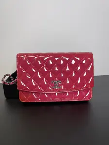 Pre-owned CHANEL patent Crossbody Bags PINK WALLET ON CHAIN