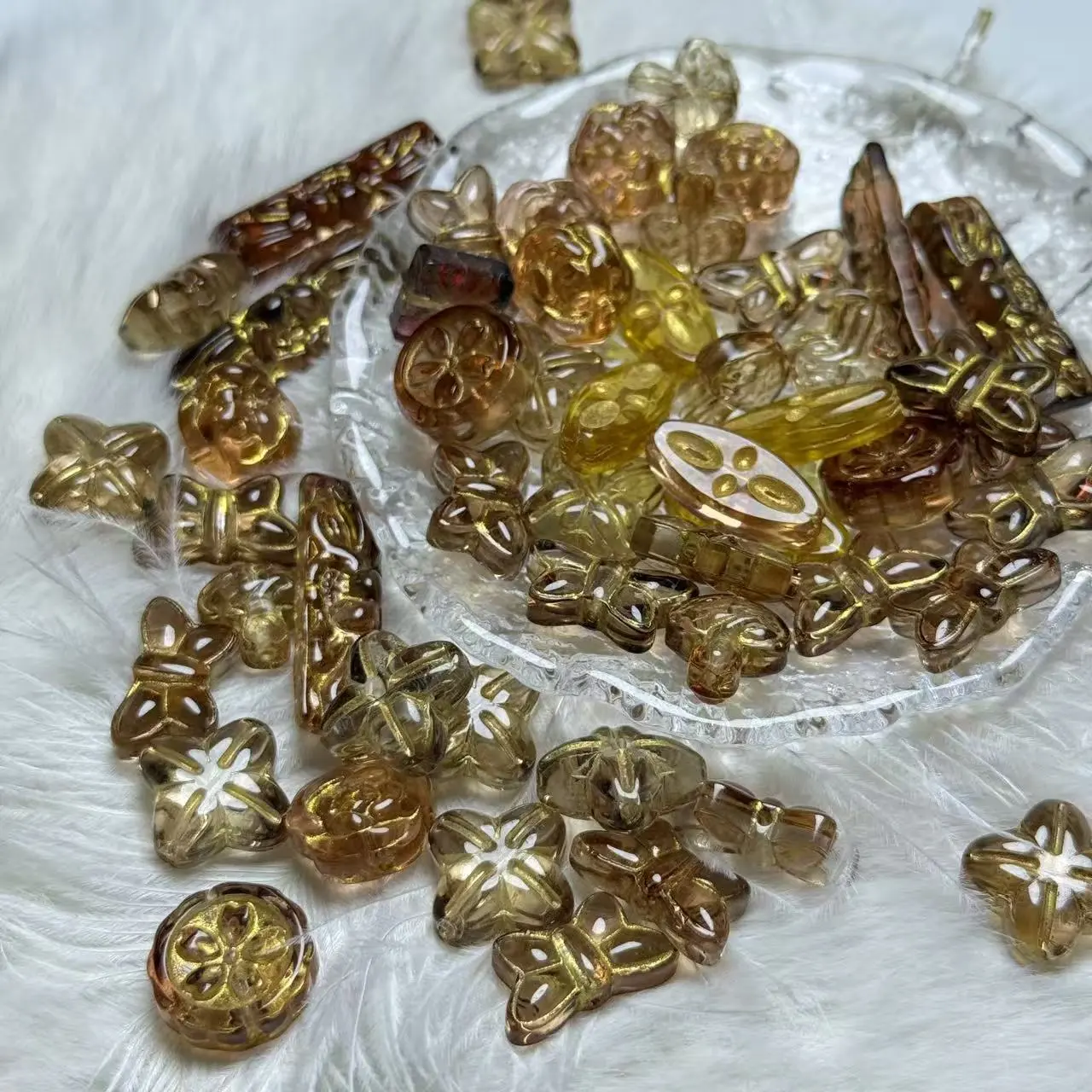 【V1-7】Gold Trim Czech Glass Mixed Beads 75ml