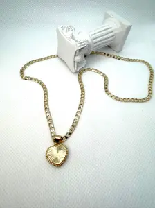 Hermosa cadena de corazon estilo laser en oro laminado 14k medida 18 pulgadas