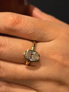 1 piece of luxury pigeon egg design inlaid ring, women's jewelry, simple, fashionable and unique ring suitable for daily business wear, Geometric Design Ring