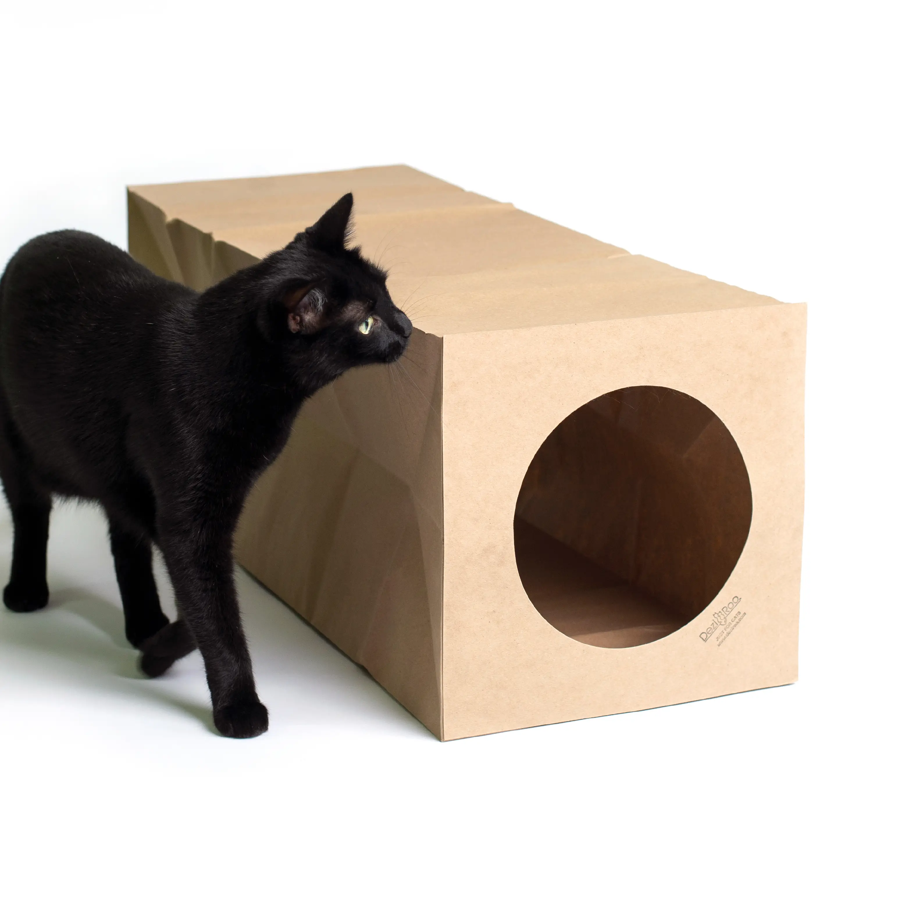 Dezi & Roo - The Original Hide n Sneak - paper tunnel for cats