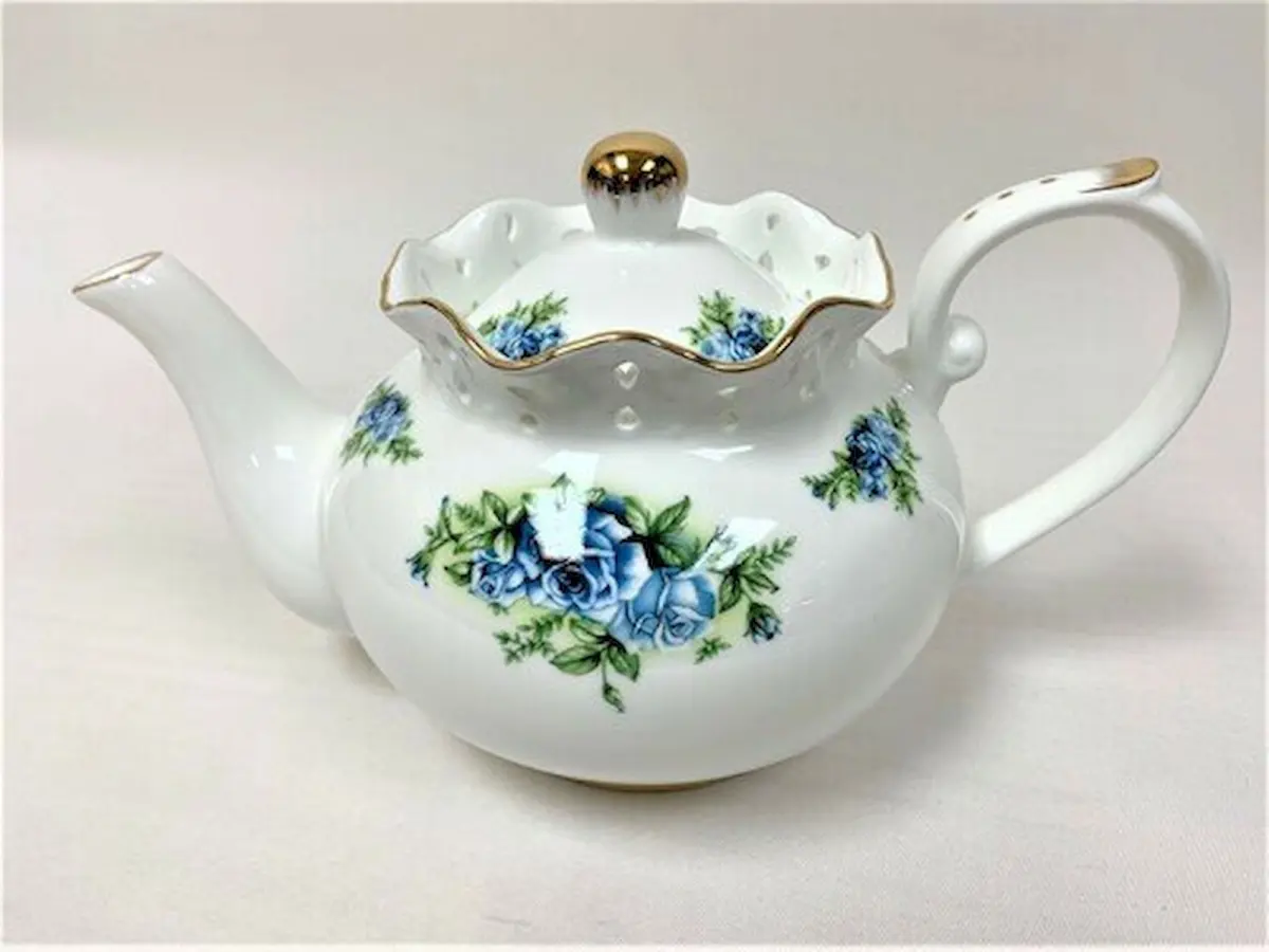 Mr. MJs HO-TP-10D208 Blue Roses Teapot