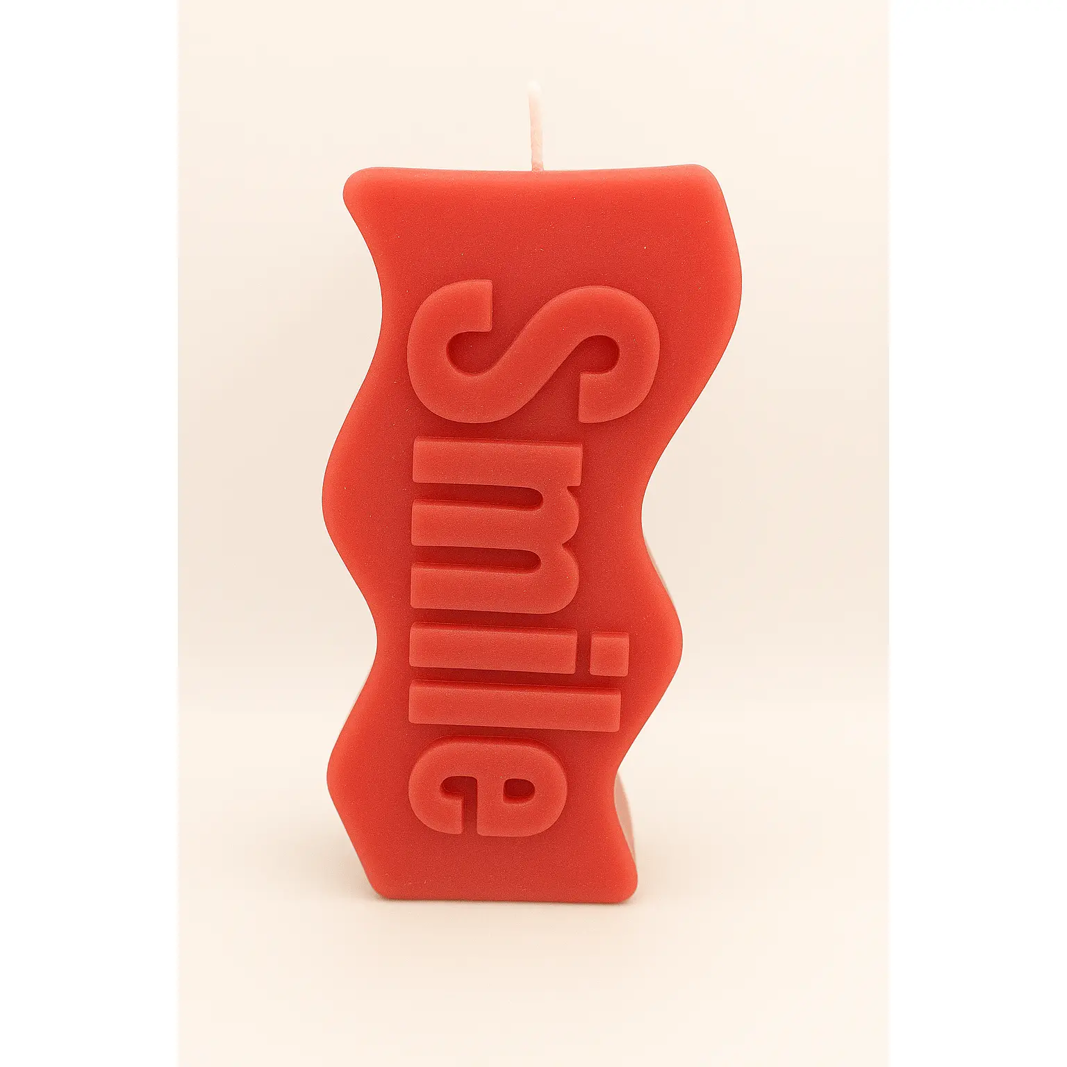 ❤️ Red Smile Candle – Bold Positivity Candle