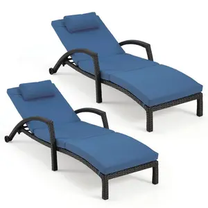 Set of 2 Outdoor Wicker Chaise Lounge Chairs with Cushions, 5-Position Adjustable Patio Rattan Recliners with Wheels for Pool, Garden & Balcony