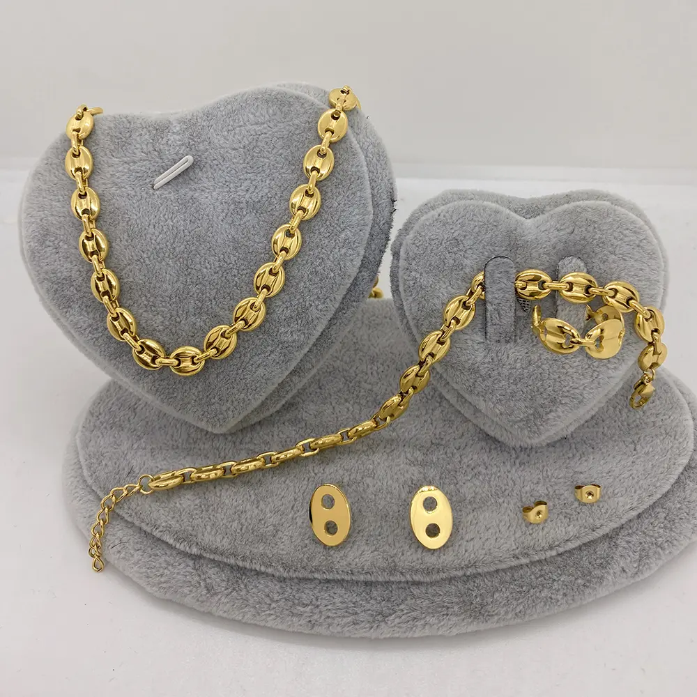 Pig Nose 4pcs Set 18K Gold Plated Hip Hop Necklace Earrings Bracelet Rings Stainless Steel Jewelry Sets for Women