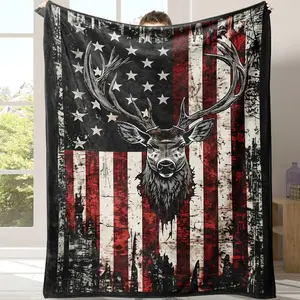 Flag & Deer Head Pattern Flannel Blanket 1 Count Soft Comfortable Warm Throw Cool Bedroom Bedding Decorative Giftable Blankets for Home Office Travel Camping