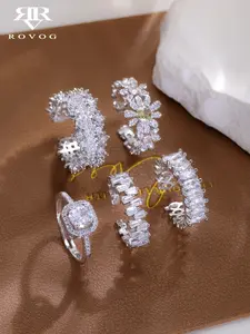 Luxurious Zircon Flower Geometric Ring Set for Women, Elegant Rhinestone Design, Elegant Casual Ring, Elegant Everyday Ring, Fashionable All Season Jewelry, Perfect for Daily Wear, Stackable Rings, Jewelry Gifts