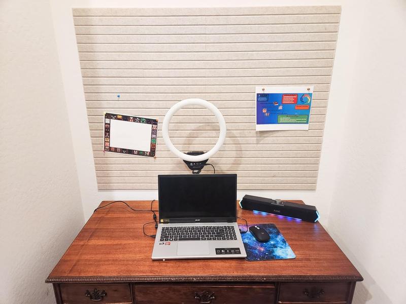 Large cork message board, measuring 36 inches x 24 inches, felt bulletin board for office decor, 6-piece felt wall panels with striped design, can be used as a pushpin message board and home wall organizer, suitable for offices and bedrooms.