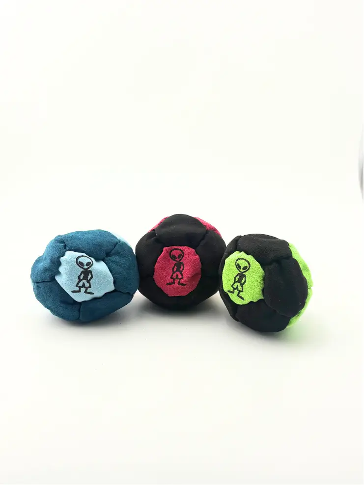 Venus Sand - Area 51- Neptune - Andromeda - Weight Hacky Sack - Pink Alien Patch Footbag, Hand-Built 45g, Minimal Bounce Flat Landing for Stalls & Trick Work, Organiser