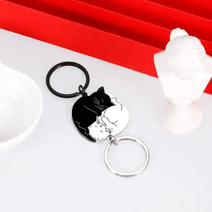 Couples Matching Cat Keychain Set Valentine’s Day Gift (Stainless Steel)