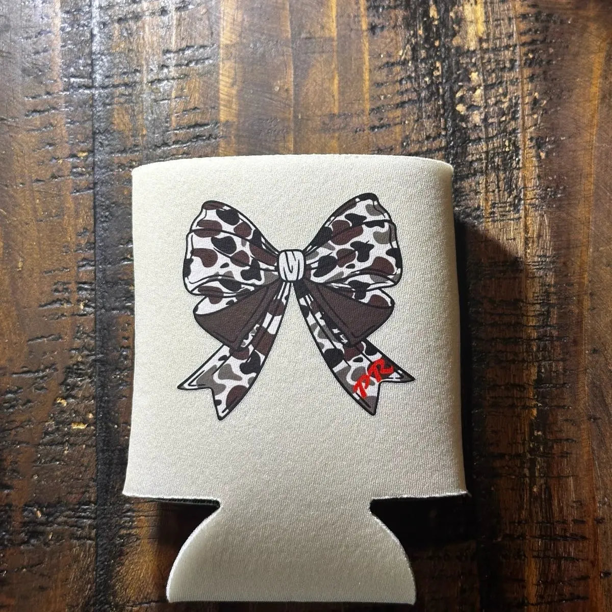 Old School Camo Bow Koozie - Perfect Accessory for Standard Sized Cans