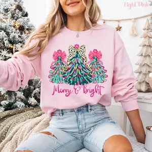 Merry & Bright Christmas Sweatshirt – Cute Pink Bow Xmas Tree Holiday Hoodie, Festive Retro Jolly Tee, Funny Matching Christmas Gift