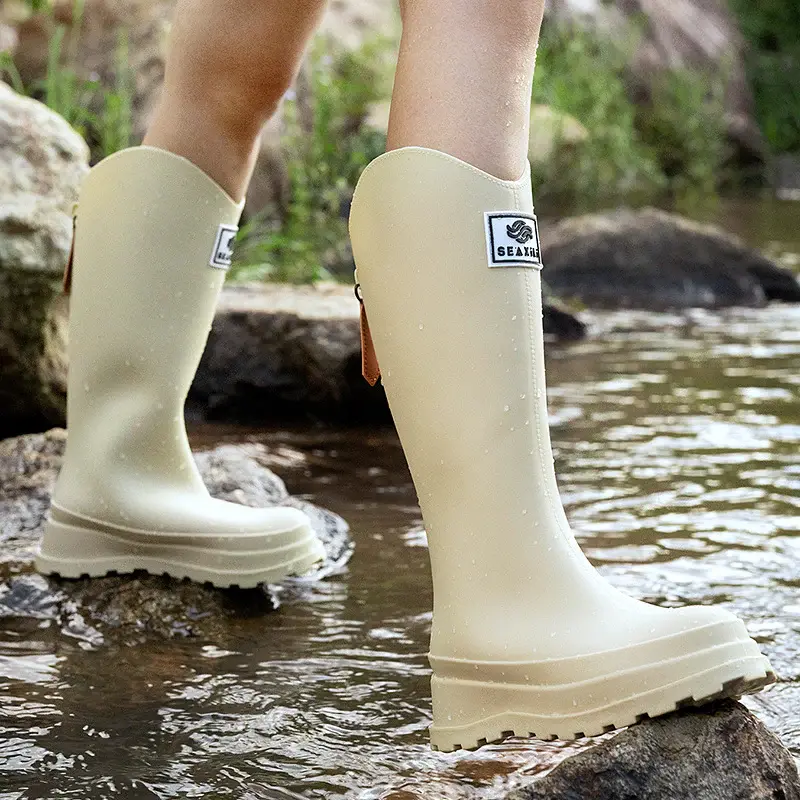 Women's Long-Tube Slip-On Rain Boots - High-Quality Casual No Heel Ordinary Thick Non-Slip Waterproof Rubber Shoes for Rainy Days, Kitchen Use, Beige [Single Pair]