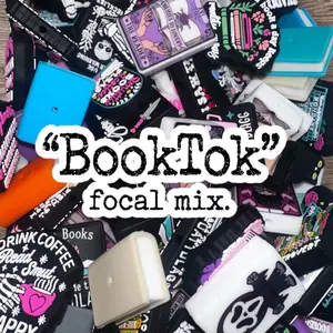 “Booktok” Focal Scoop