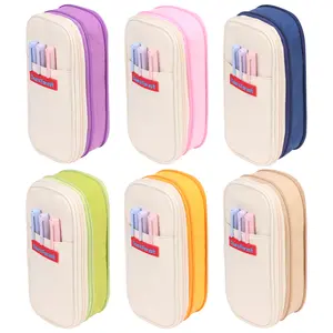 This cute pencil case has a simple and elegant appearance, with a small pocket on the outside for storing commonly used pens. The internal space is well planned, with mesh pockets and compartments for storing set squares, various pens and other stationery