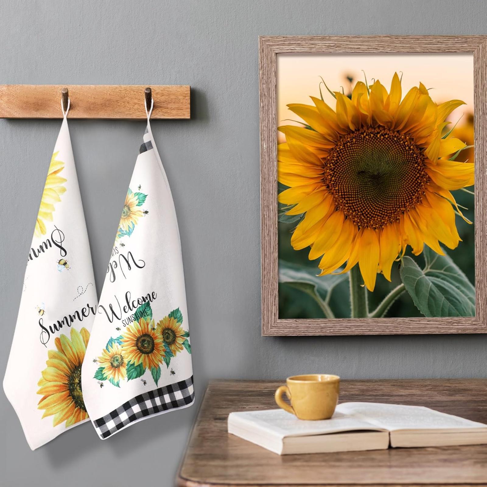 Sunflower Kitchen Towels 4 Pcs Spring Summer Gifts Absorbent Sunshine Yellow Grid Fast Drying Decor Housewarming Gift for Cooking Bathroom Kitchen Decor