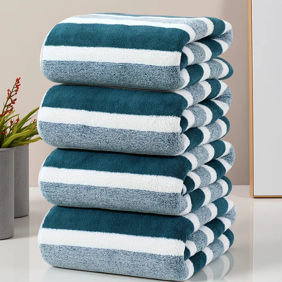Wide Stripe Bath Towels 4pcs 70 X 140Cm / 27.5 X 55.1In Coral Fleece Polyester Microfiber Soft Absorbent Quick-Dry Bathware