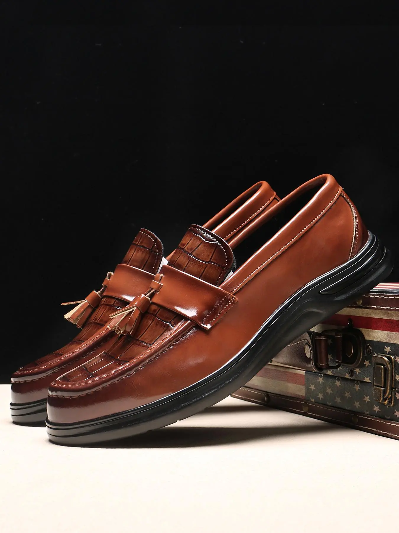 Men's Fashionable Crocodile Embossed Loafers, Casual Comfortable Round Toe Slip-on Shoes for Daily Wear, Business Formal Shoes for Party, Dating, Dance
