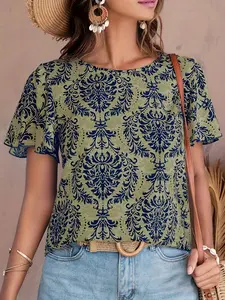 A printed ruffled sleeve village shirt Spring