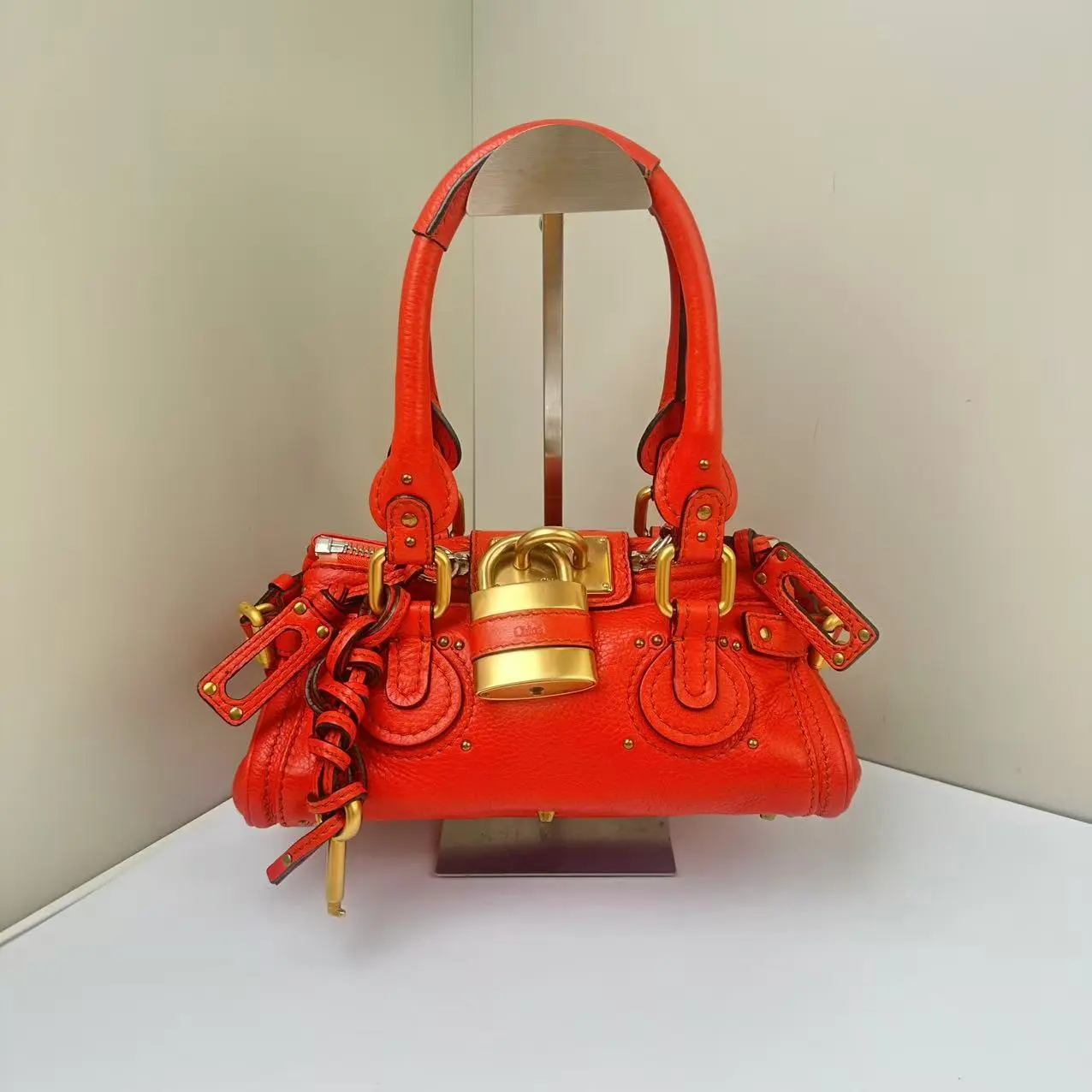 Pre-owned Chloé Calfskin Shoulder Bags Paddington Small Red CPU0728