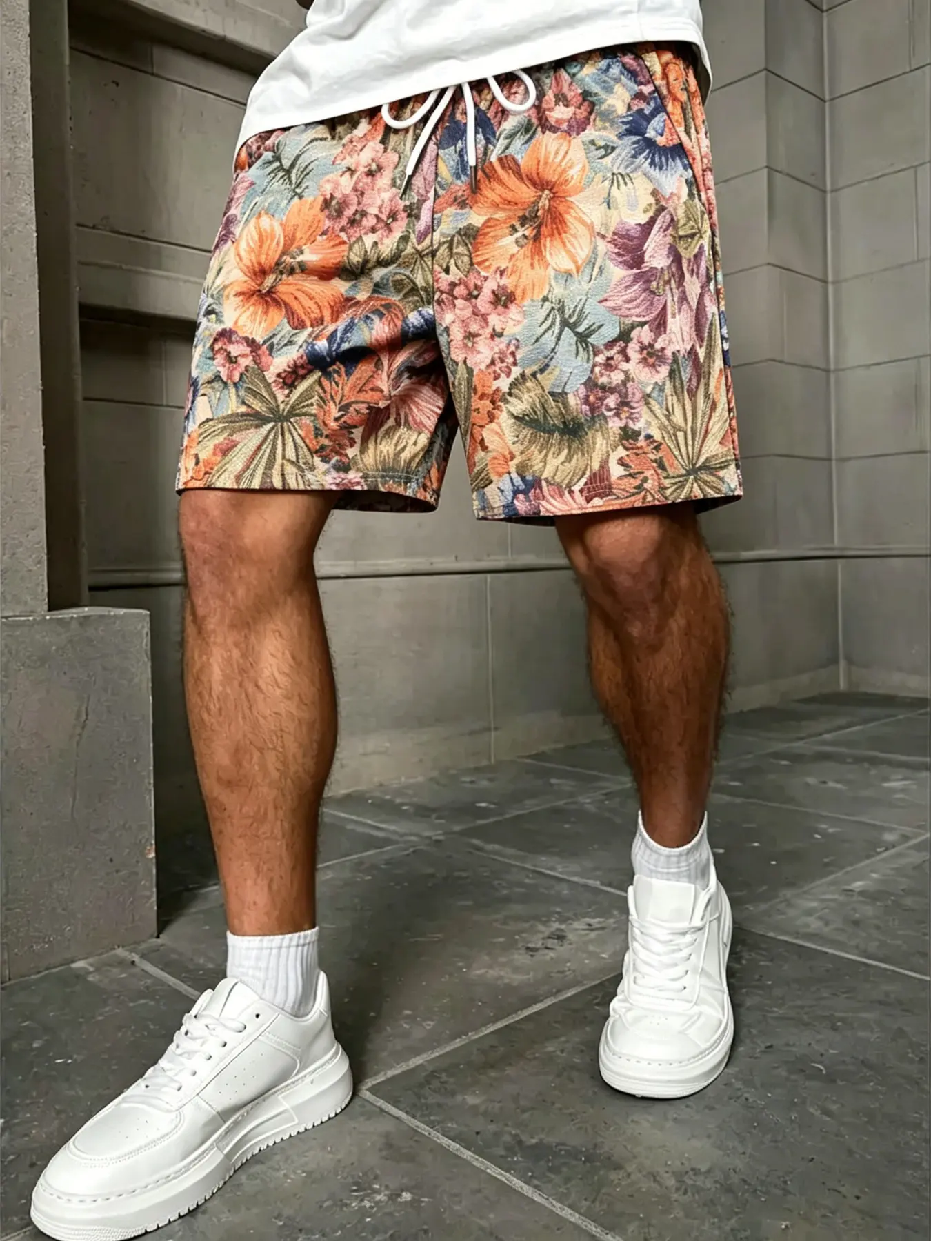 Men's Floral Print Drawstring Waist Shorts, Regular Fit Bohemian Casual Pocket Shorts for Summer, Men's Bottoms for Beach Vacation，For the desired model effect, please order one size larger.