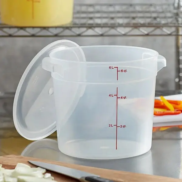 Cambro 6 Qt. Translucent Round Polypropylene Food Storage Container and Lid - 2/Pack
