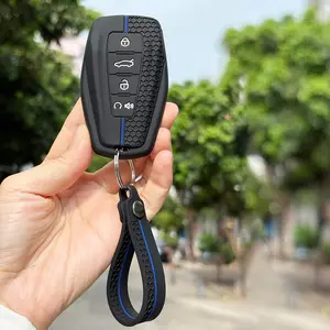 Geely Coolray X6 X7 Emperor Ex7 Global Eagle Gx7 Gs Vision X6 Emblem Atlas Borye Silicone Car Key Cover Keychain
