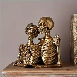 [Indoor Decorative Item] Elegant Gothic Skeleton Couple Statue with Golden Rose - Retro-style Resin Love Decor, Suitable for Home and Office Decoration