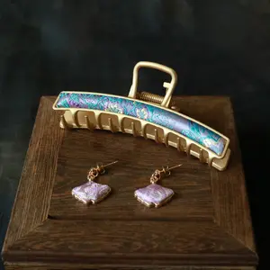 Embroidtale Hand Weaved Silk Hair Claw and Matching Earrings Lavender