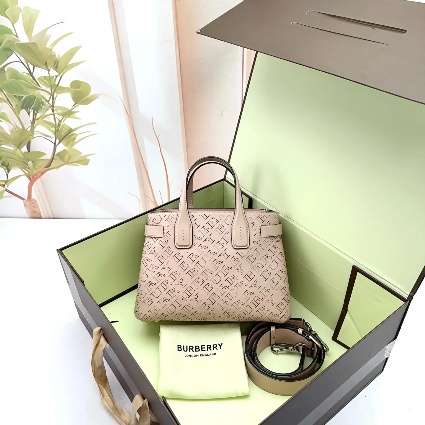 Pre-owned BURBERRY Beige Monogram Perforated Leather Top Handle Tote 0801 raye22630564