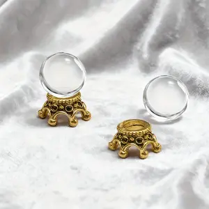 Mini Crystal Ball House Decoration, Transparent Mini House with Gold Base and Clear Dome, Perfect for Home Decor and Gift Ideas