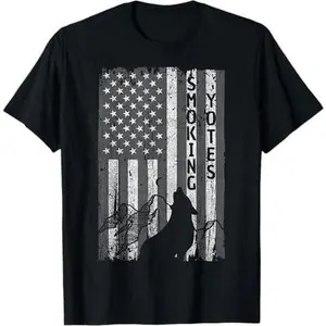 Vintage US Flag Coyote Hunting Hunter Tee Hunters Gift T-Shirt