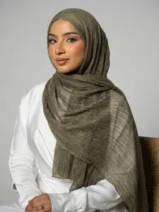 Women's Lightweight Hijab Scarf, Daily & Festival Use, Breathable Muslim Headscarf, Stylish Accessory for Women