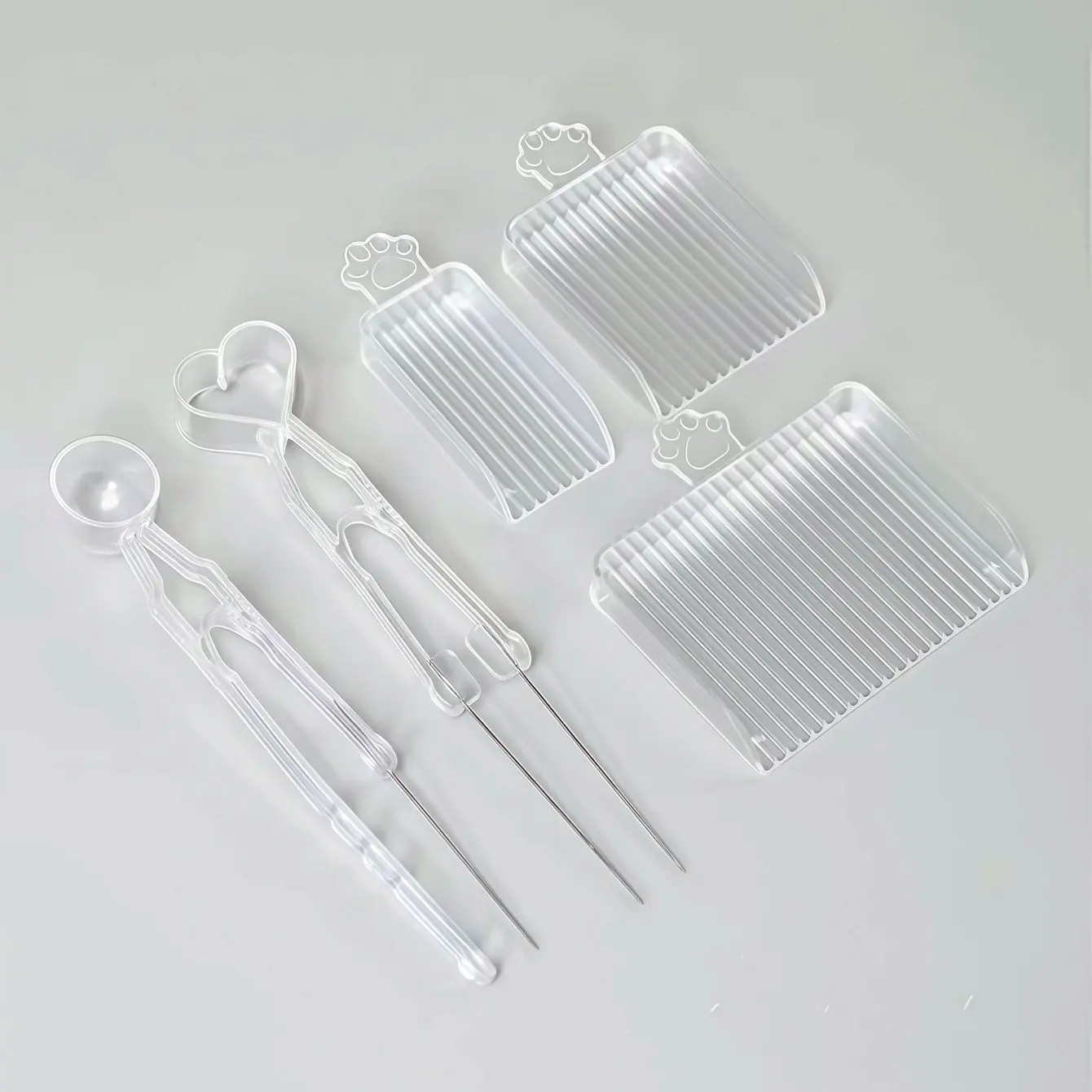 Kawaii Cat Paw Fuse Bead Tool Kit, Includes Sorting Trays, Storage Boxes & Tweezers, DIY Art & Craft Supplies, DIY Kits, Perfect for Crafting Enthusiasts, DIY Beading Accessories