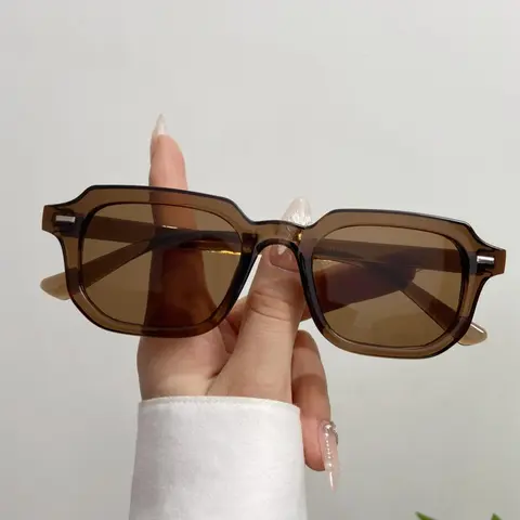 Retro Classic Glasses, Vintage Trendy Casual Glasses for Women and Men, Fashion Accessories for Everyday Use and Outdoor Activities, Classic Shades, Stylish Glasses