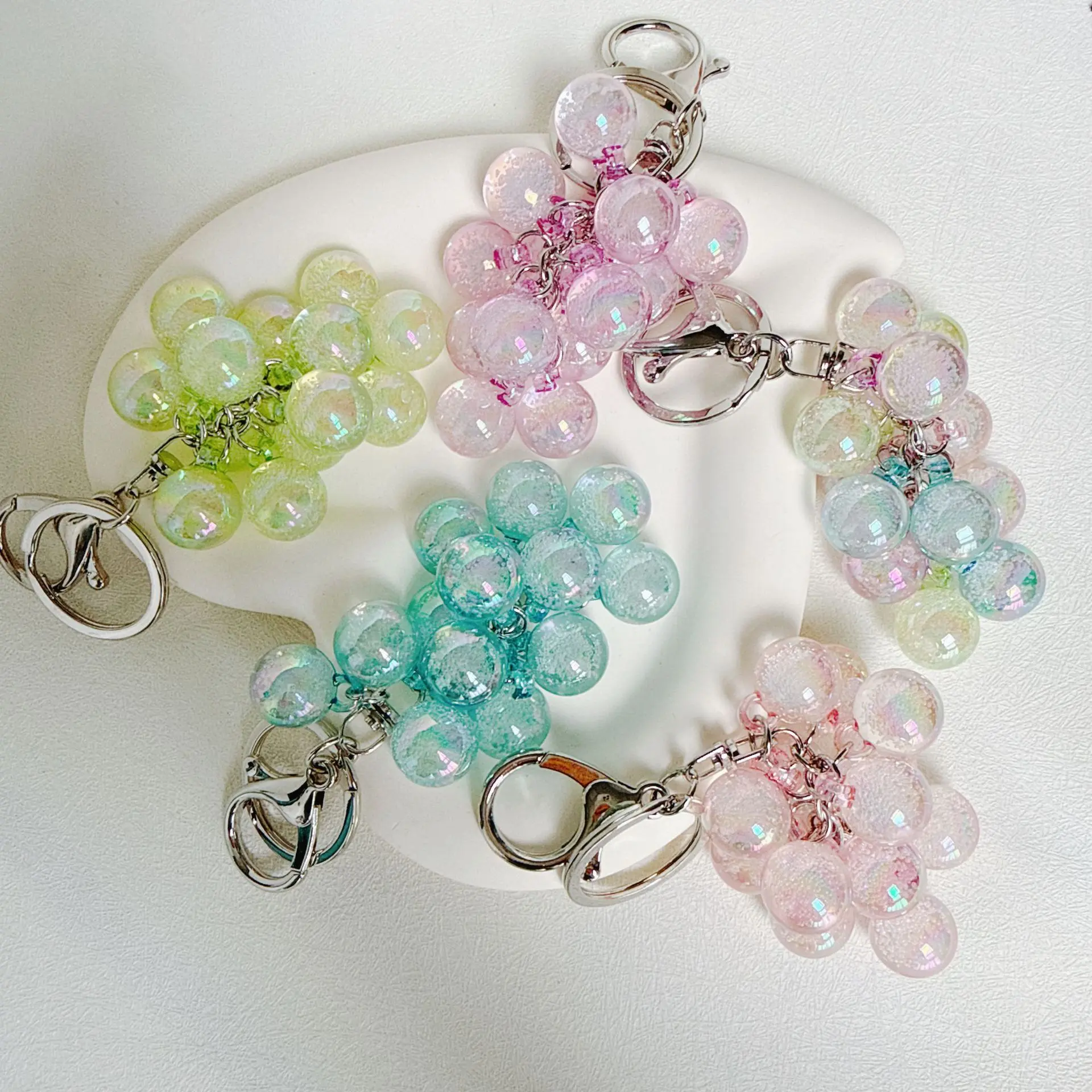 1/2Pcs Cute Bubble Jelly Grape Cluster Keychain, Creative Emulational Fruit Pendant, Fashion Key Ring for Car Key, School Bag Decor, Ideal Gift for Students