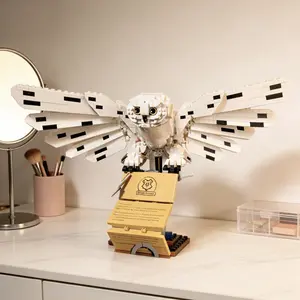 2000pcs New Magic Movie Building Blocks, Unique Owl Shape Assembly Model, Bedroom Home Decor, Collectible Holiday Gift Surprise