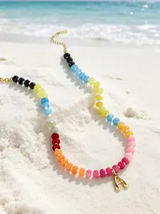 Women's bubble letter pendant necklace, fashionable initials, gold colored natural stone bead necklace, the perfect Christmas jewelry gift for your loved one.