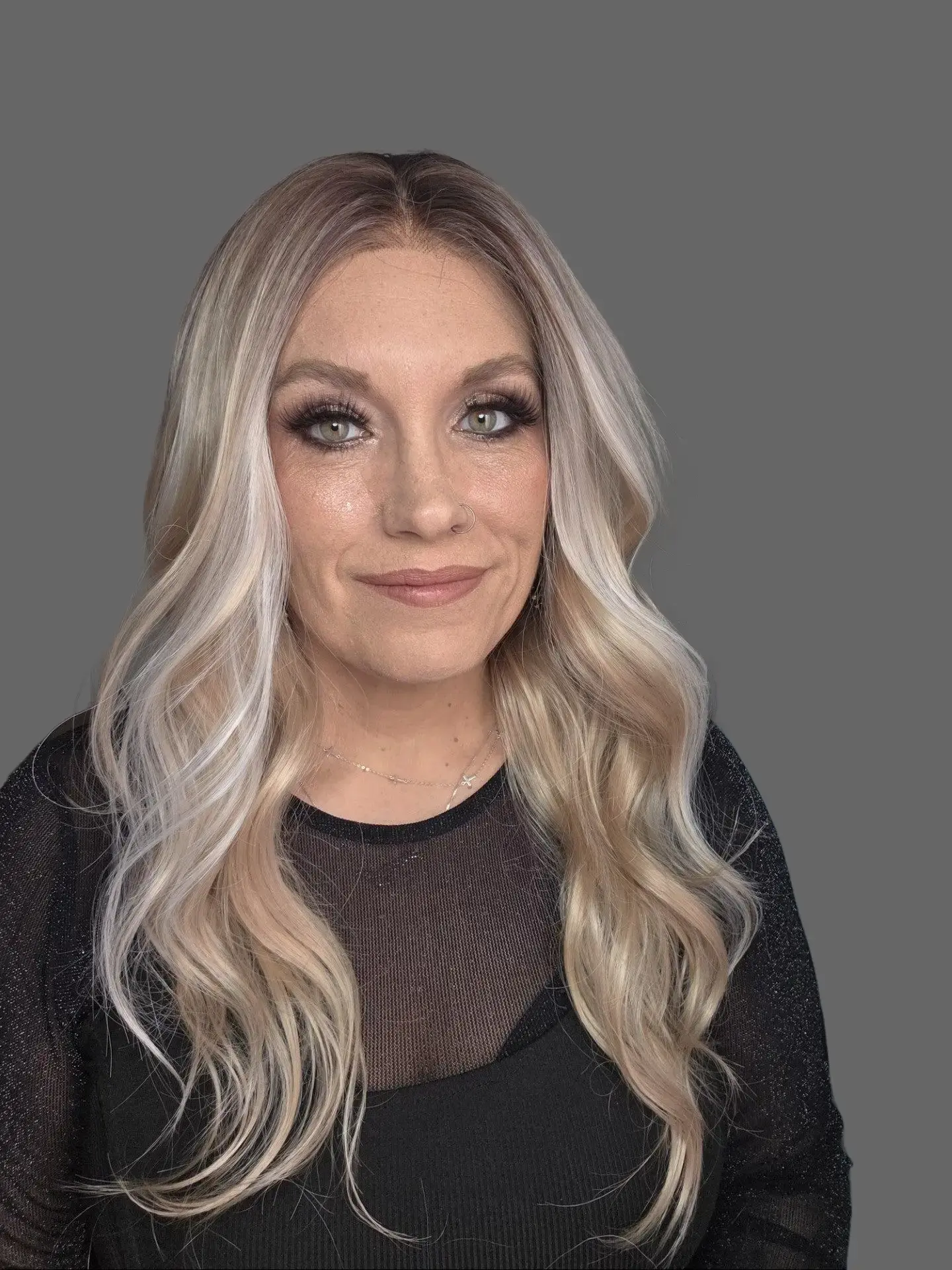 CARKIRA Jaelynn 22 Inch Wavy Lace Front Wig, Cream Soda Blonde Heat Resistant Synthetic Hair with 13x4 Glueless Pre-Cut Natural Hairline, Office, Brunch, Unisex Names
