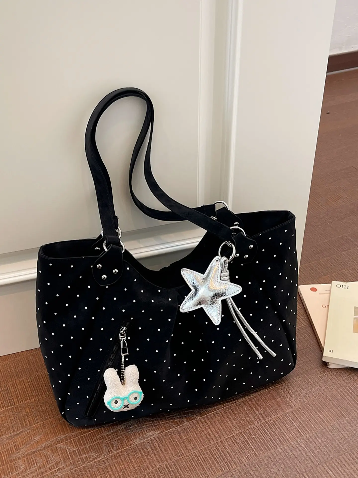 Women's Cute Polka Dot PU Tote Bag, Large Capacity Shoulder Bag, Rabbit & Star Charms, Lightweight Durable, for Work, School, Travel, Daily Use, Casual Tote Bag