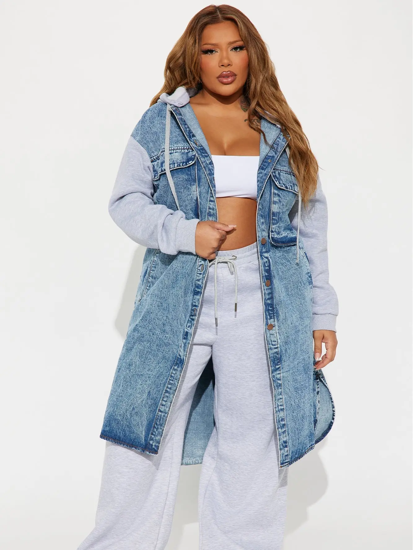 Women's Hooded Longline Denim Jacket Patchwork Oversized Jean Coat for Fall Winter Casual Streetwear Outerwear Loose Fit Button Front Fashion Jacket