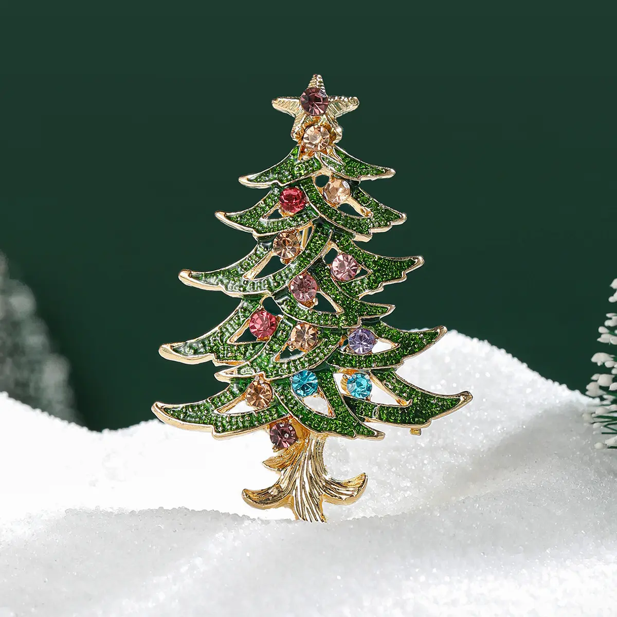 Christmas Tree Brooch for Women, Colorful Enamel Alloy Pin with Diamond Accents and Star Topper, Luxury Festive Jewelry for Holiday Parties, Christmas Parties, Luxury And Noble Temperament, Alloy Base, Female Wear