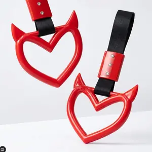 2 PCS Heart Handle Strap Drift Charm, Hanging Ring Exterior Keychain Decoration for Car, Universal Car Accessory Ornament indoor recreation pad comfort