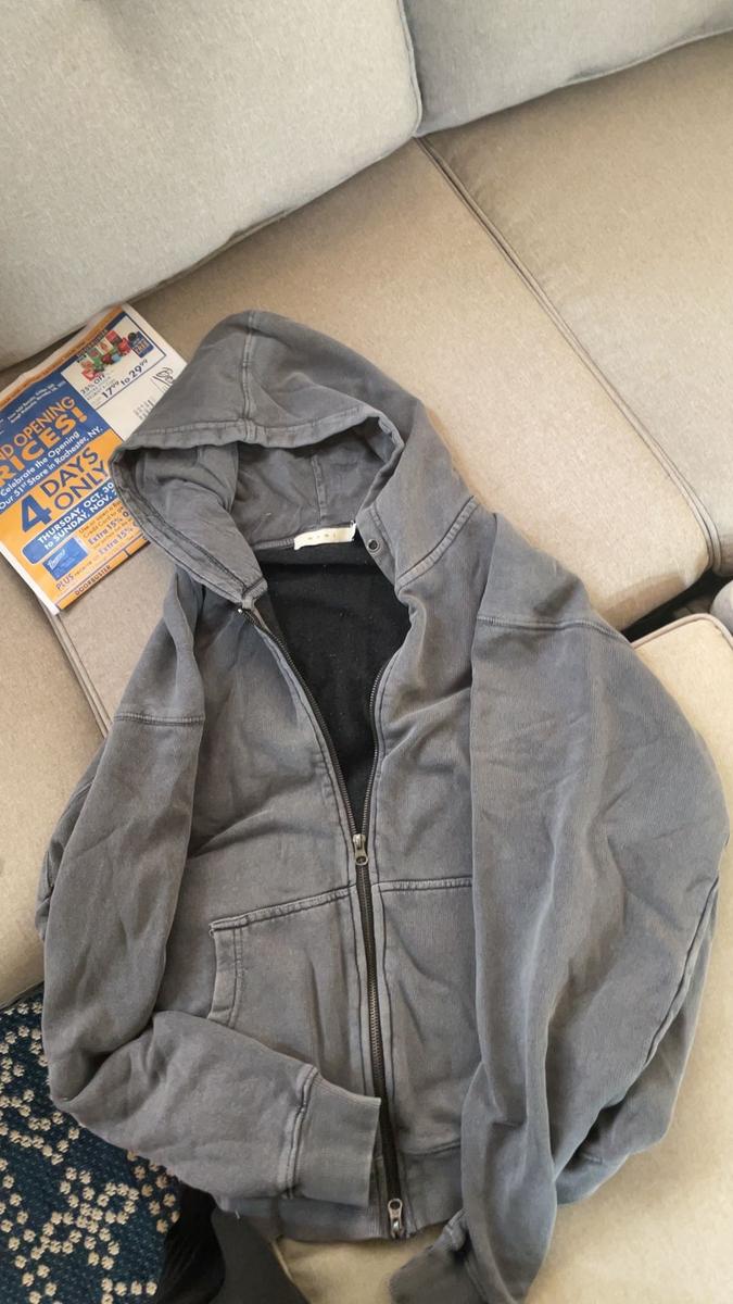 Item: Vintage Black, L