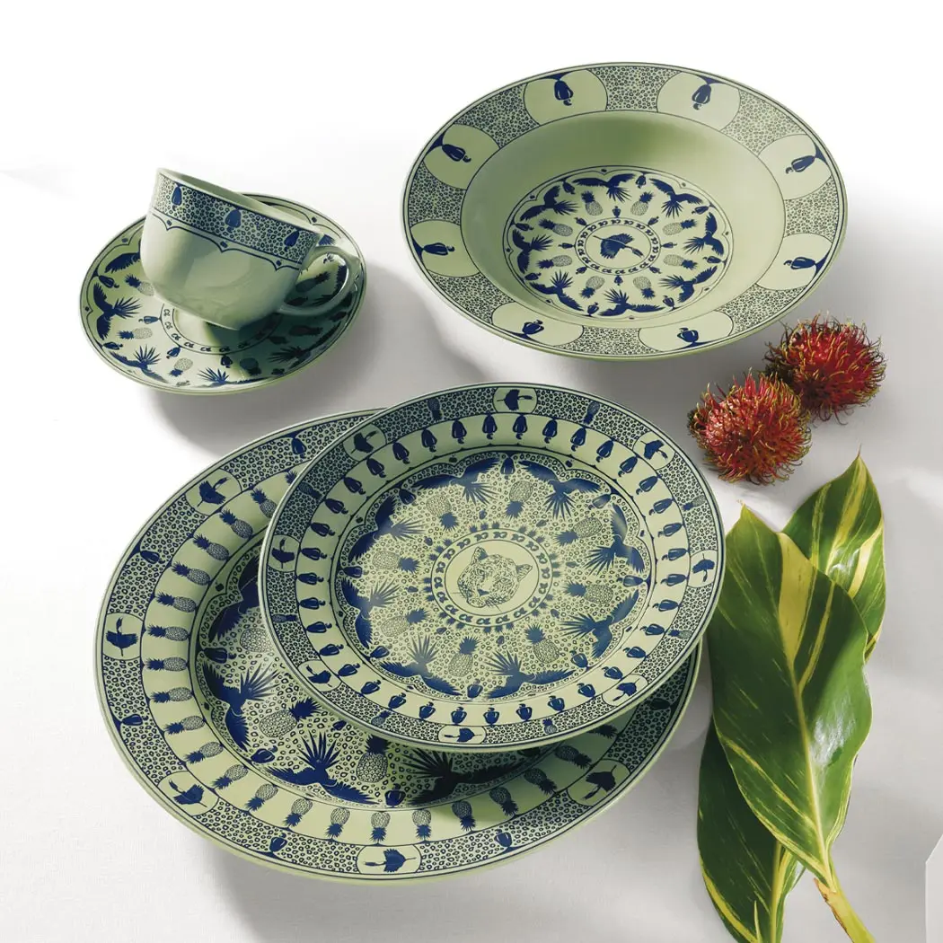 Oxford Terra Brasilis, Rainforest Porcelain 20 Piece Dinnerware Set, Service for 4