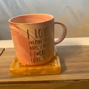 Gold resin coaster