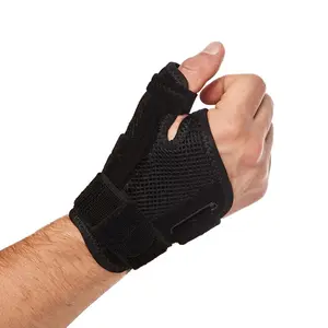 Sports wristband for fixed support and thumb protection, universal sweat-absorbing fitness wristband, deadlift strap for wrist protection Finger Metacarpal